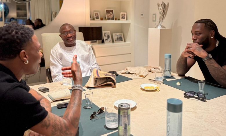 Photo of What’s Cooking: Billionaire Otedola Hosts Afrobeats Stars, Wizkid, Burna Boy